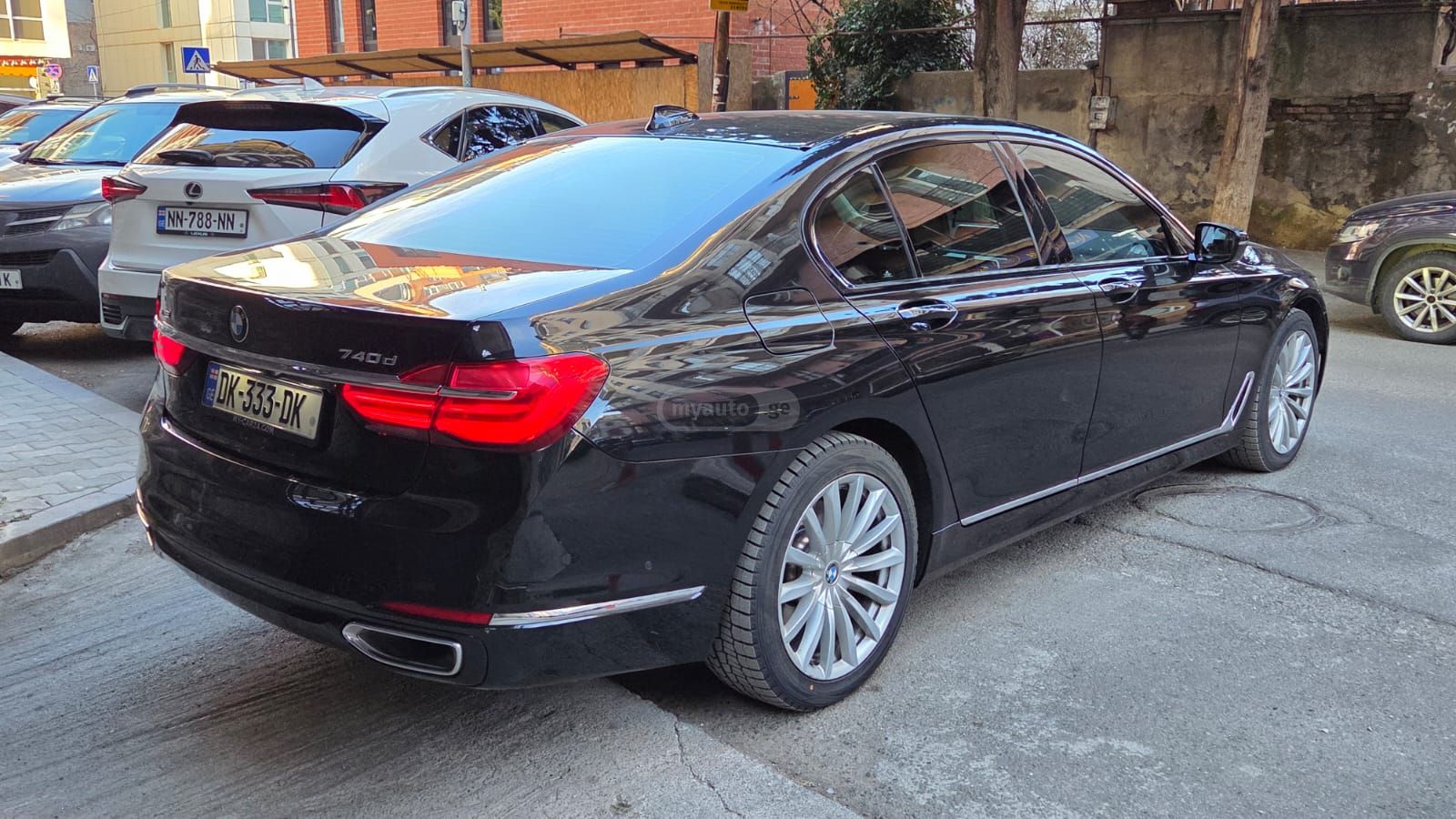 BMW 740
