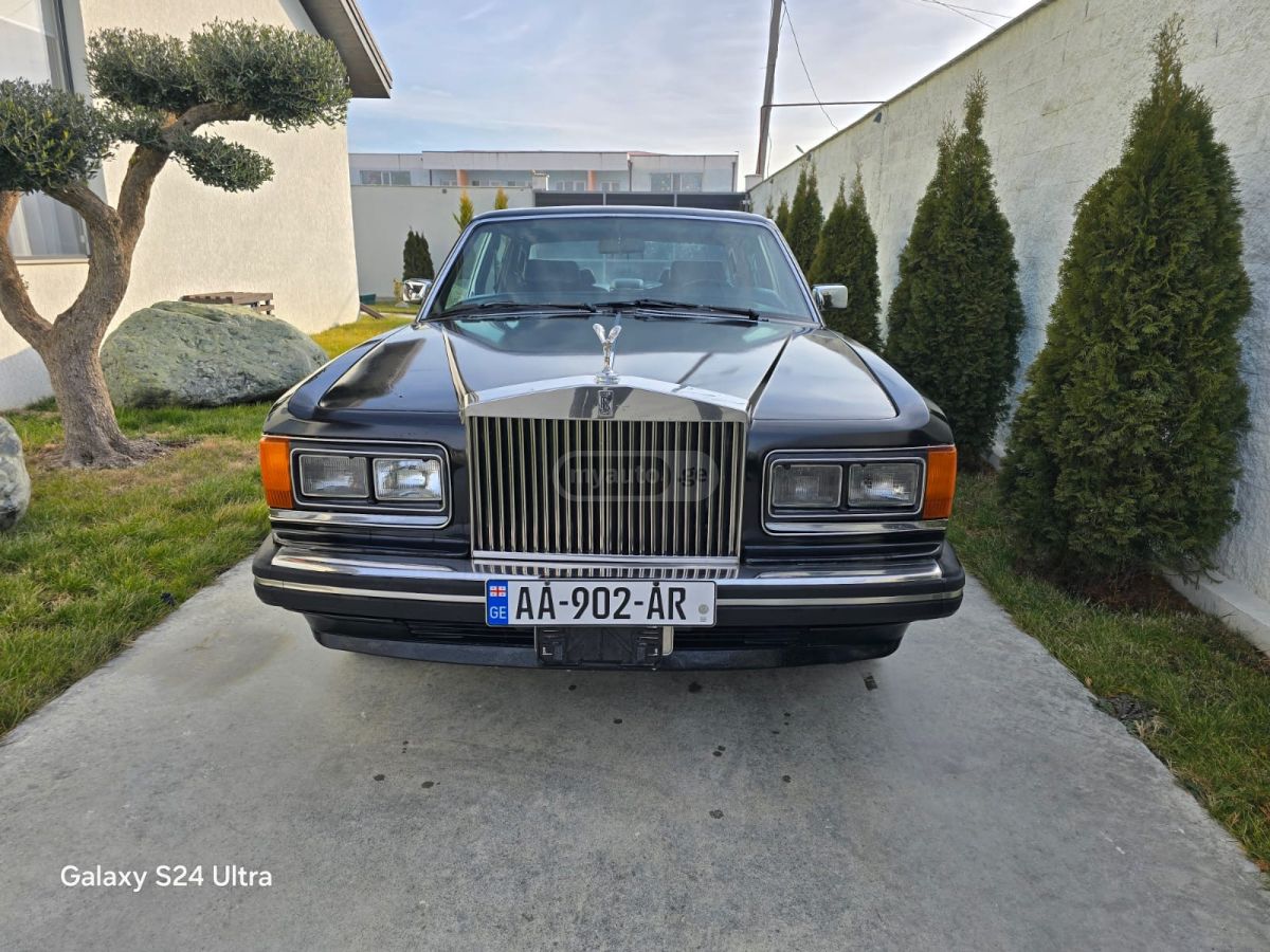 Rolls-Royce Silver Spur 1991 — photo 2