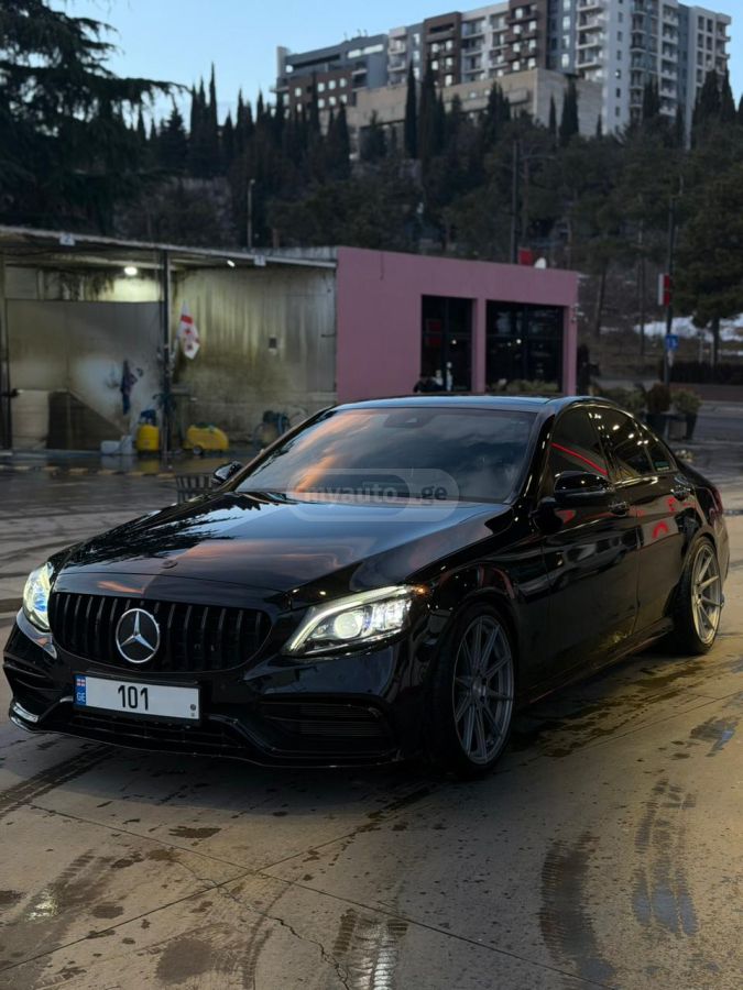 Mercedes-Benz C 43 AMG 2020 — photo 2