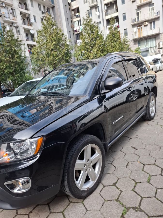 Jeep Compass 2013 — photo 2
