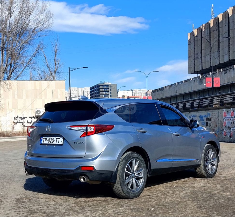 Acura RDX 2019 — photo 2