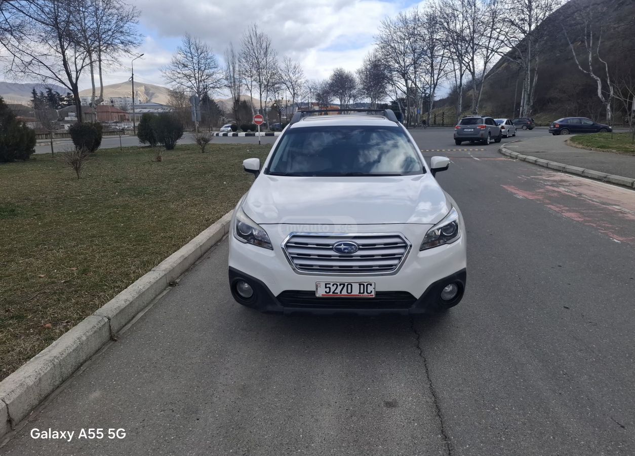 Subaru Outback 2017 — photo 2