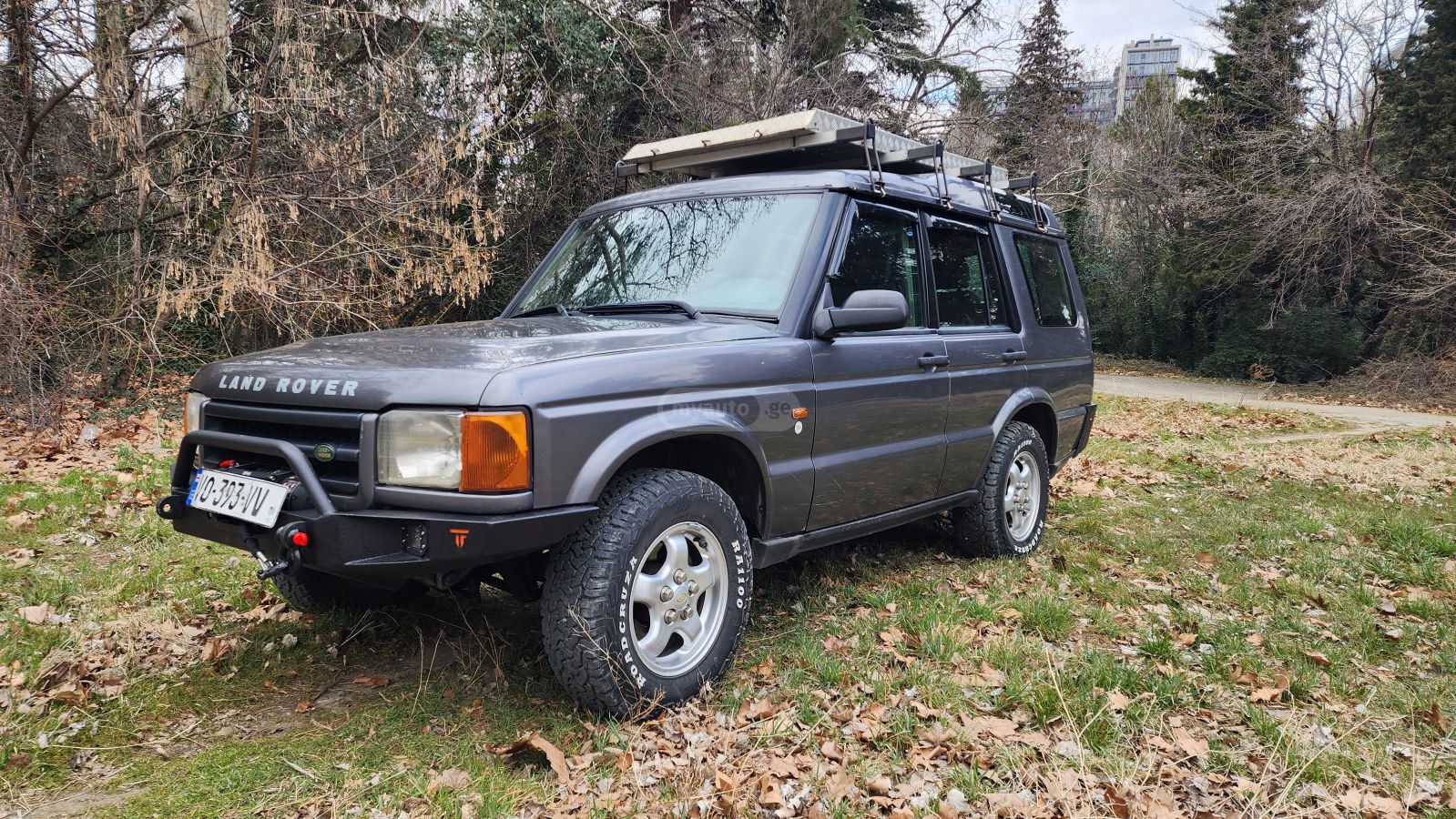 Land Rover Discovery 2001 — photo 2