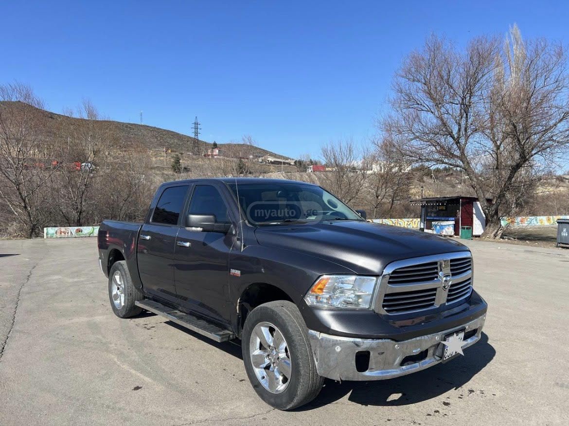 Dodge Ram 2018 — photo 2