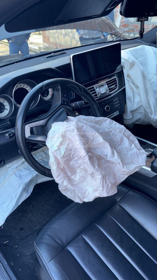 Mercedes-Benz E 350 2015 — photo 2