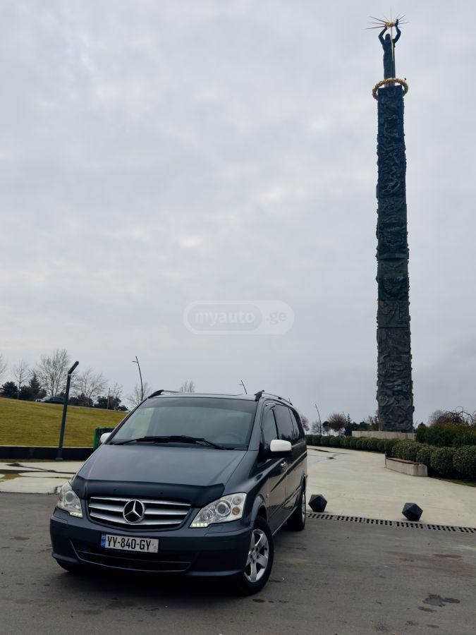 Mercedes-Benz Vito 2011 — photo 2