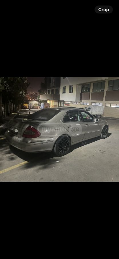 Mercedes-Benz E 320 2003 — photo 2