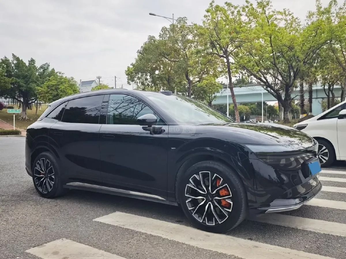 Zeekr 7X 2025 — photo 2