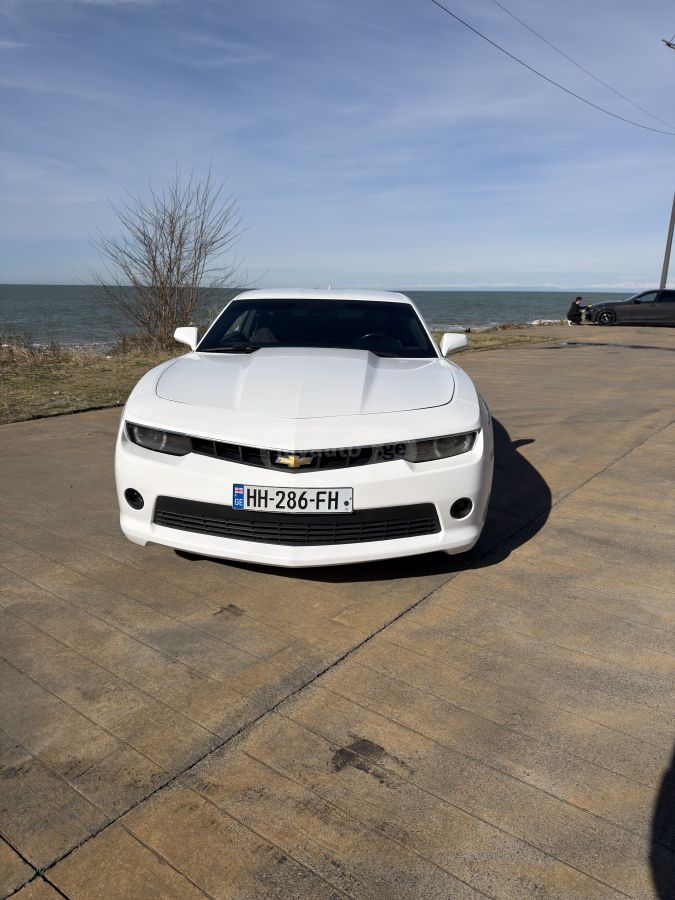 Chevrolet Camaro 2015 — photo 2