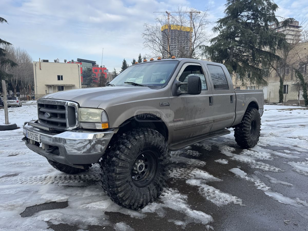Ford F-250