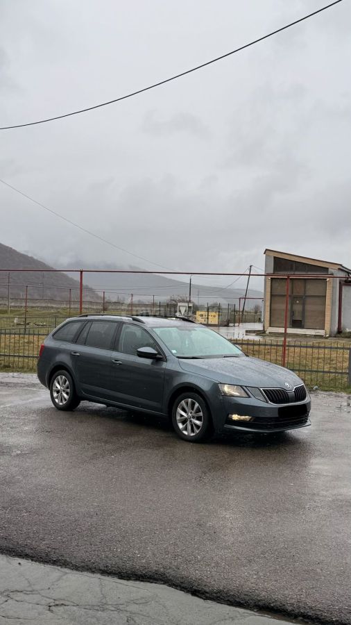 Skoda Octavia 2018 — photo 2