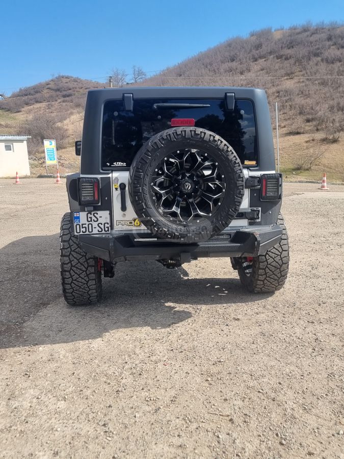Jeep Wrangler 2014 — photo 2