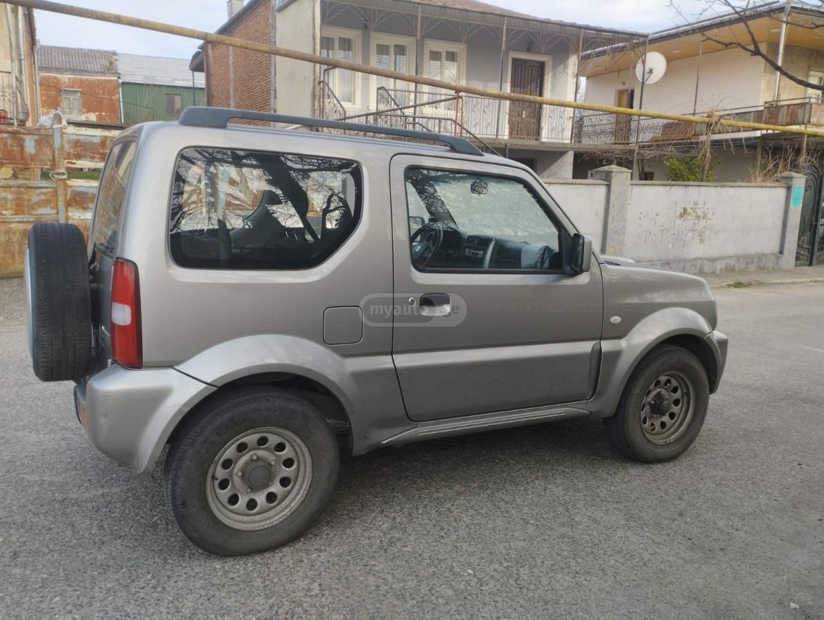 Suzuki Jimny 2015 — photo 2