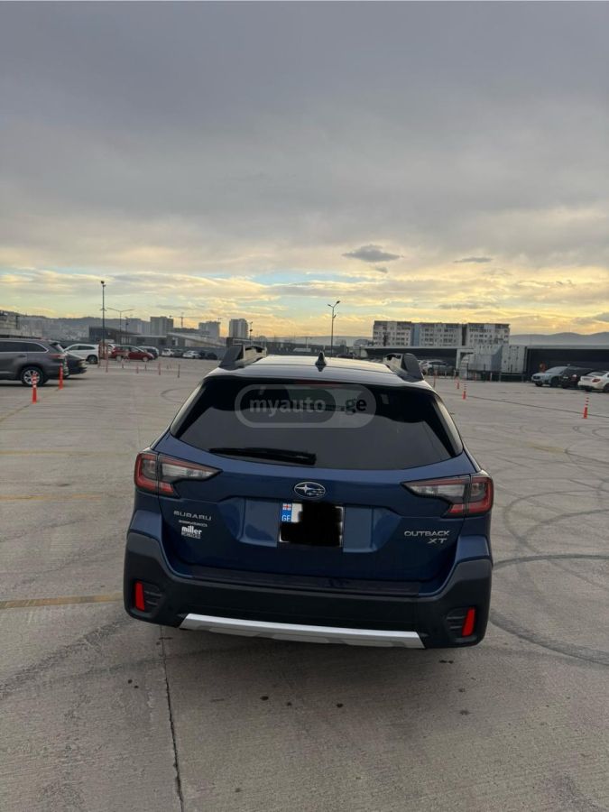 Subaru Outback 2020 — photo 2