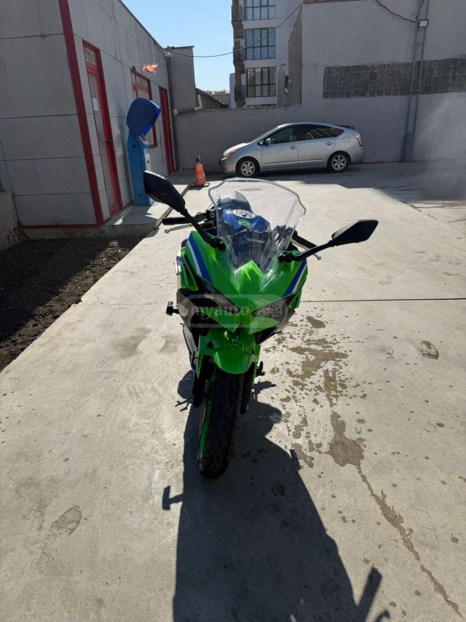 Kawasaki Ninja 500 2024 — photo 2