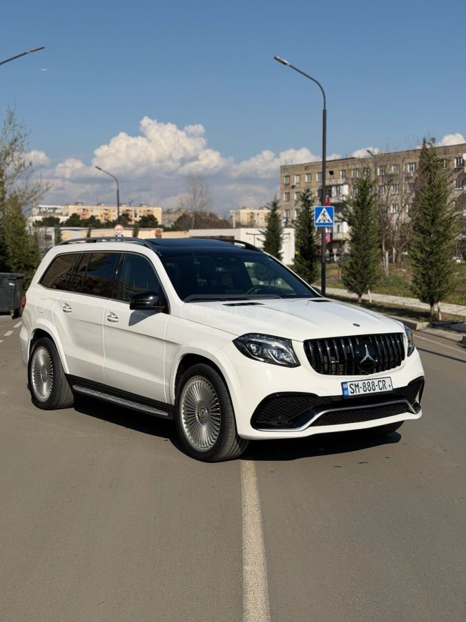 Mercedes-Benz GLS 450