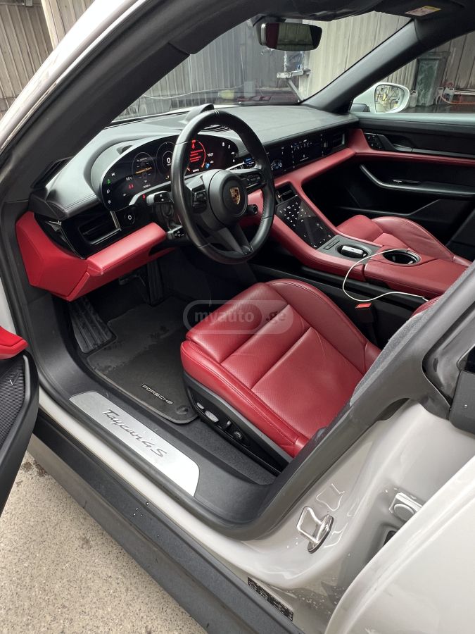 Porsche Taycan 4 S 2022 — photo 2