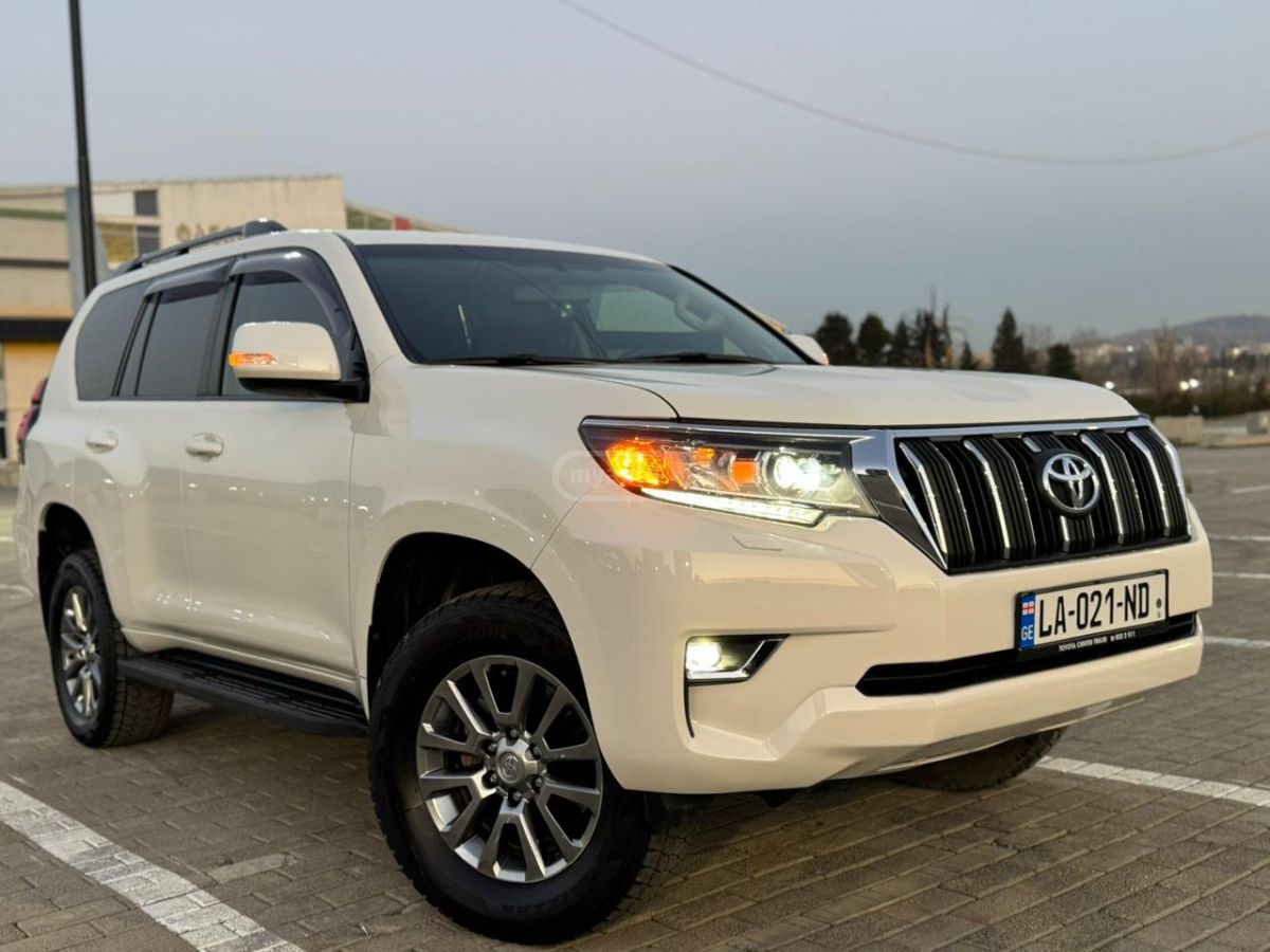 Toyota Land Cruiser Prado 2019 — photo 2