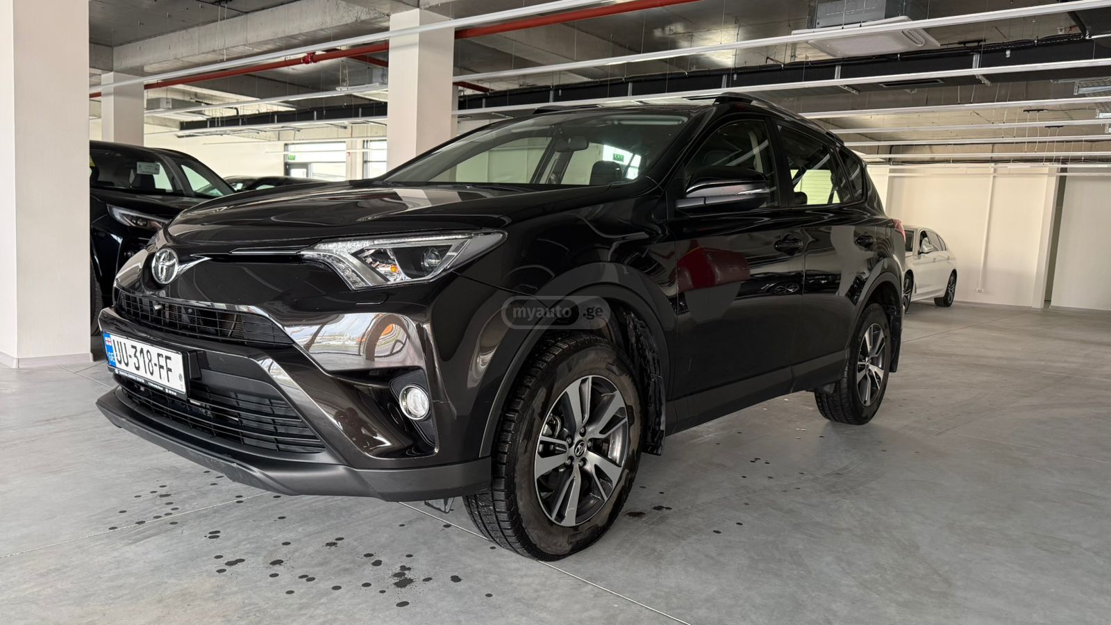 Toyota RAV4 2016 — photo 2