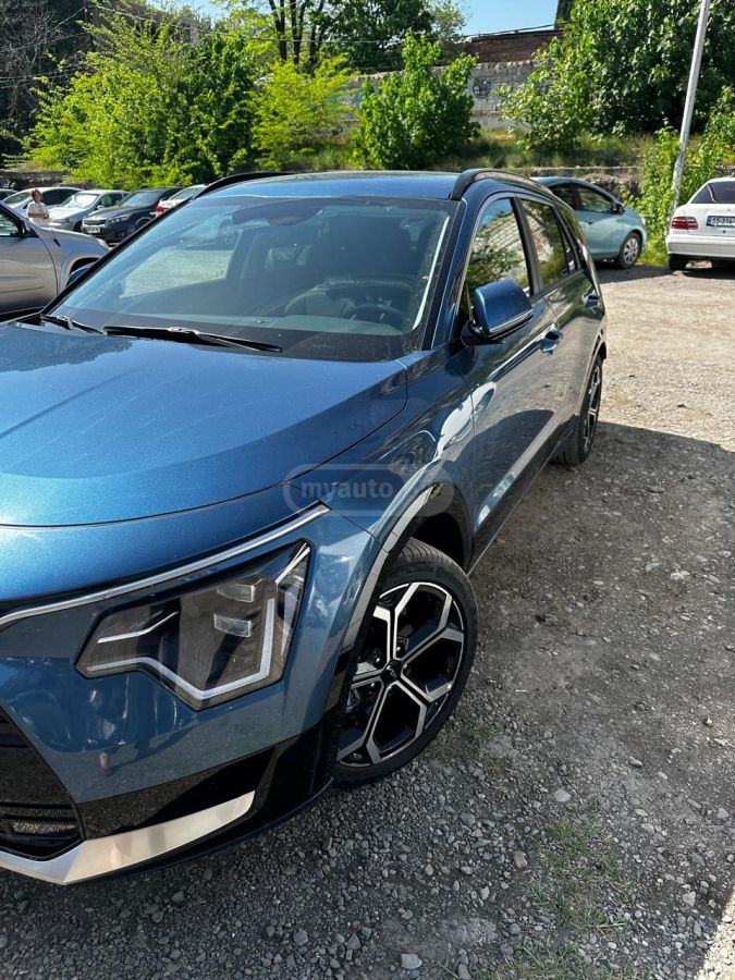 Kia Niro 2023 — photo 2