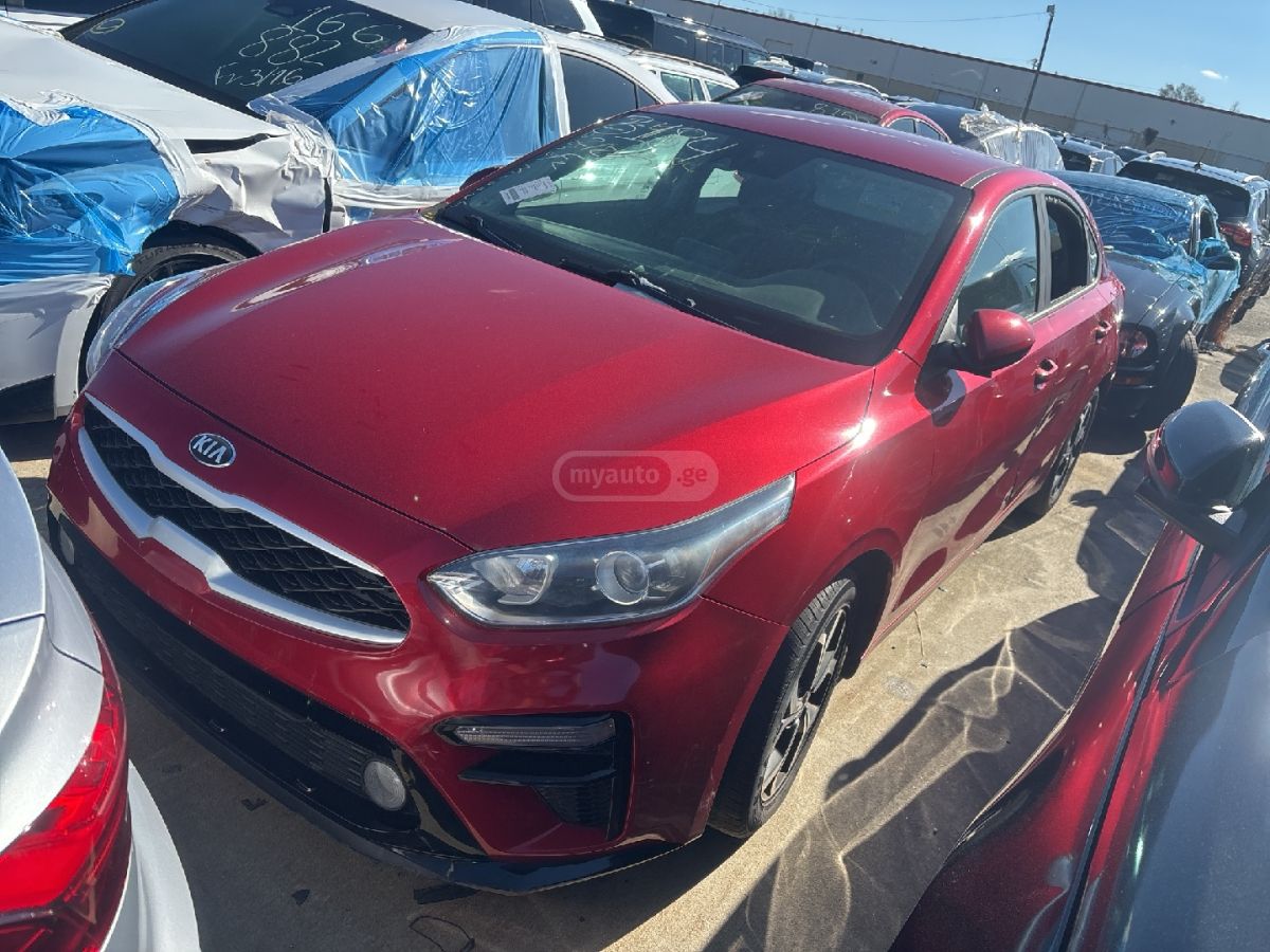 Kia Forte 2019 — photo 2