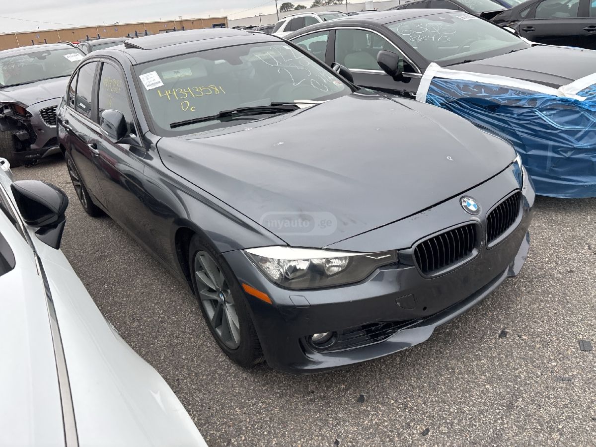BMW 320