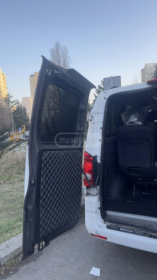 Mercedes-Benz Vito 2014 — photo 2