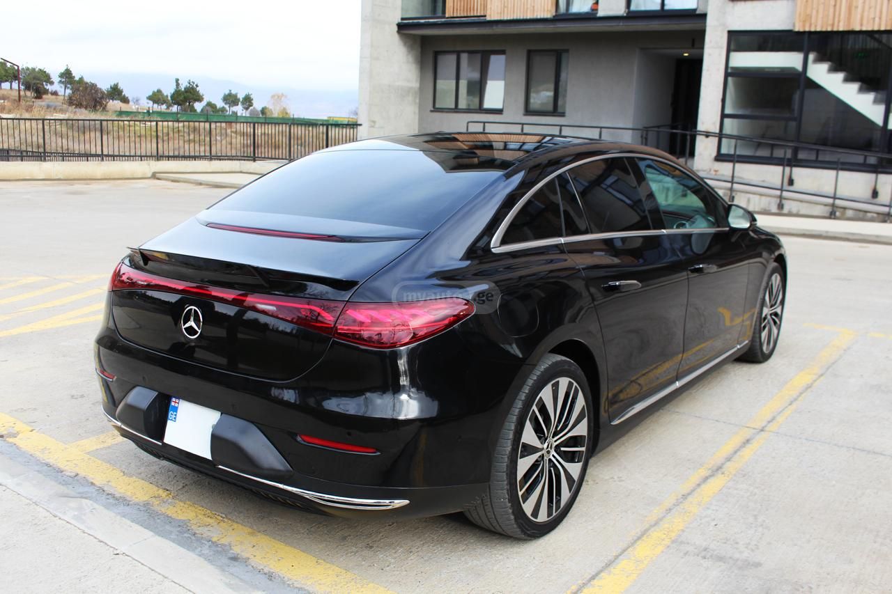 Mercedes-Benz EQE 2022 — photo 2