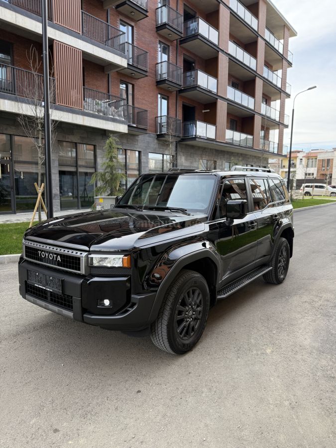 Toyota Land Cruiser Prado 2026 — photo 2