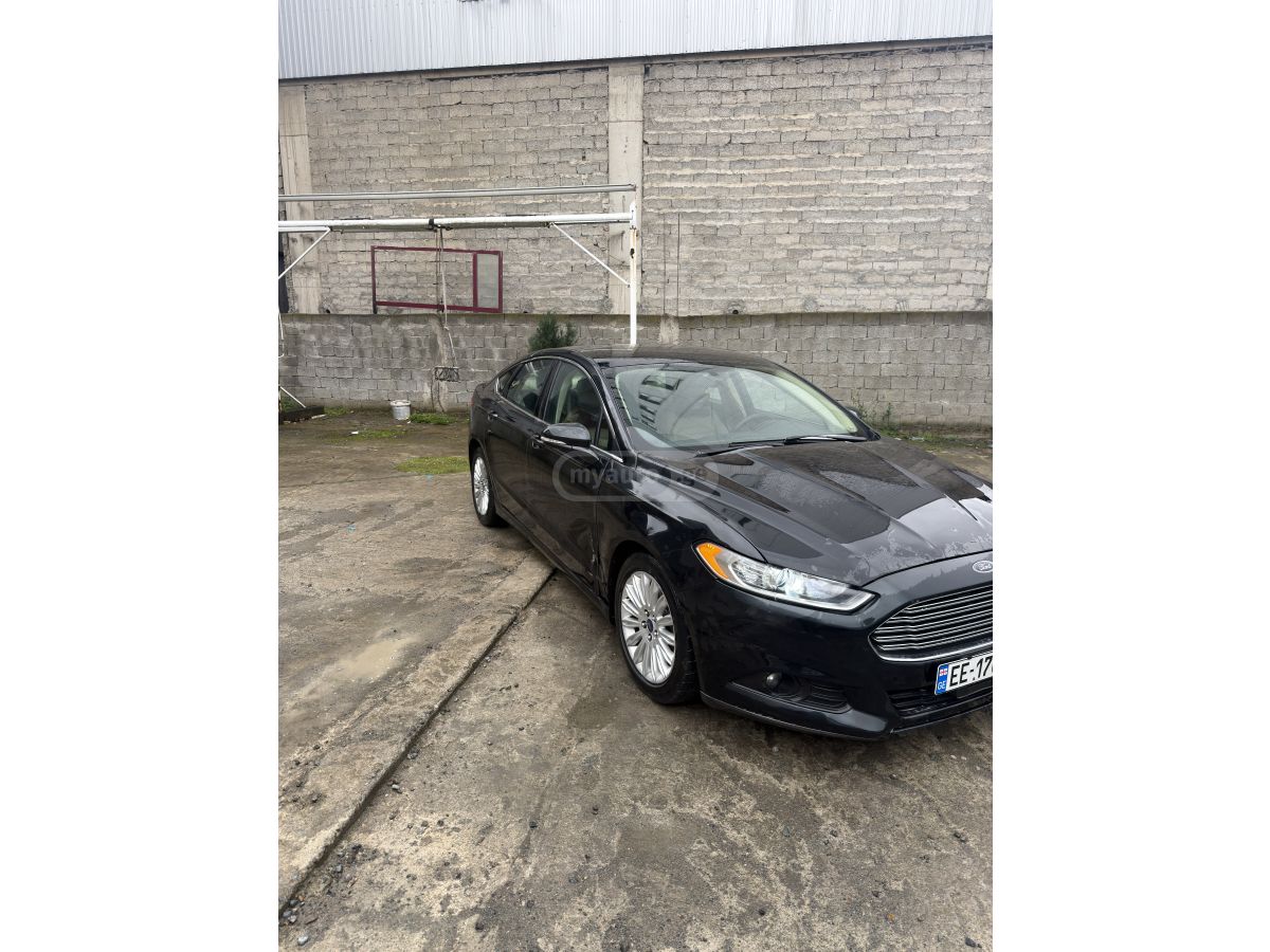 Ford Fusion 2013 — photo 2