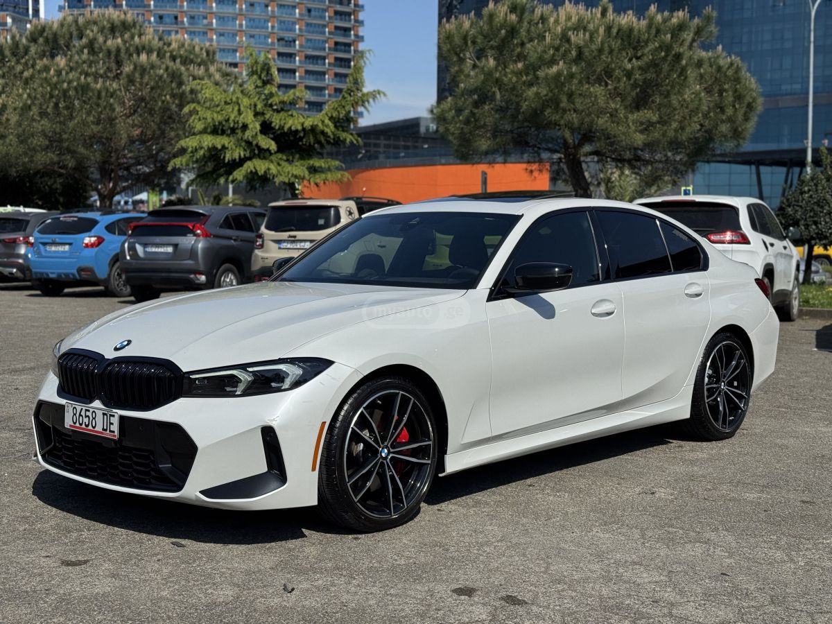 BMW 330