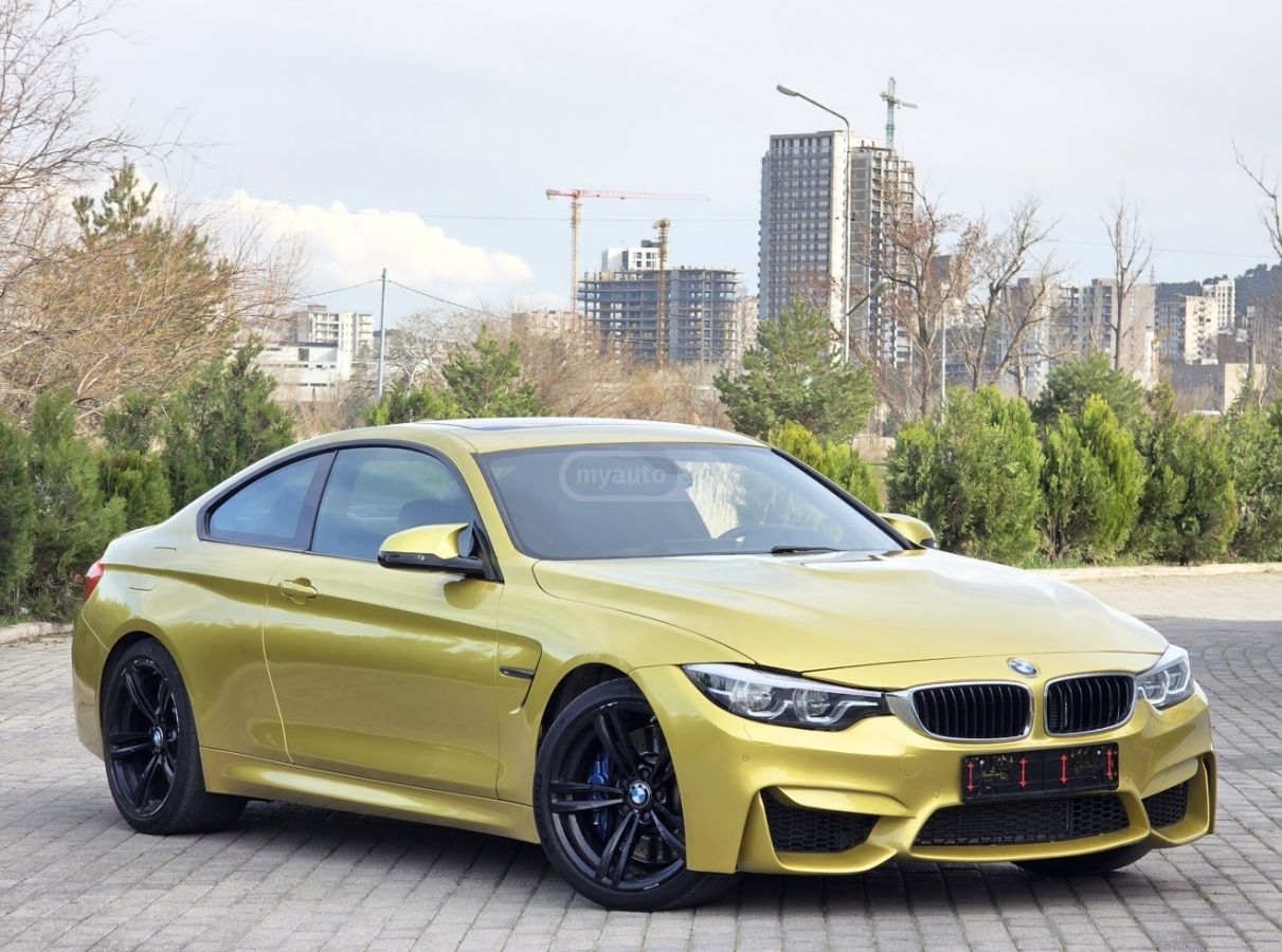 BMW M4 2015 — photo 2