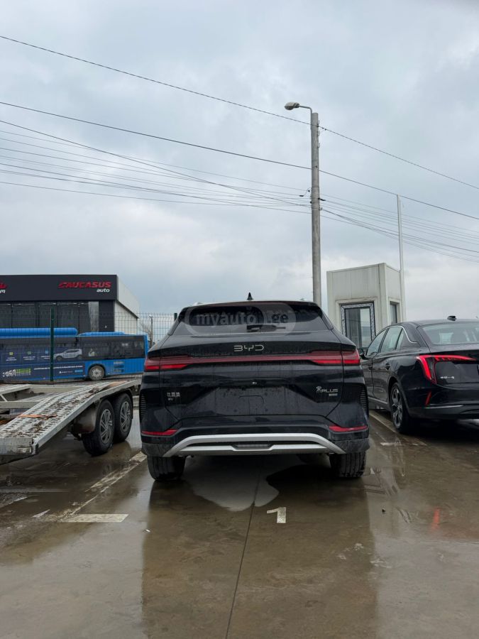 BYD Song Plus 2025 — photo 2