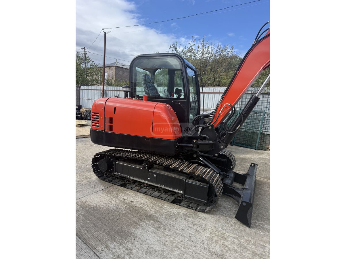 Hyundai CE 17769 2025 — photo 2