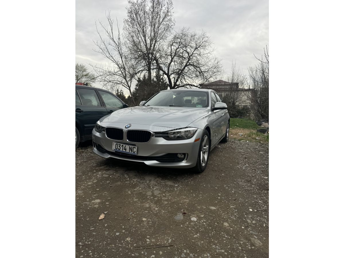 BMW 320