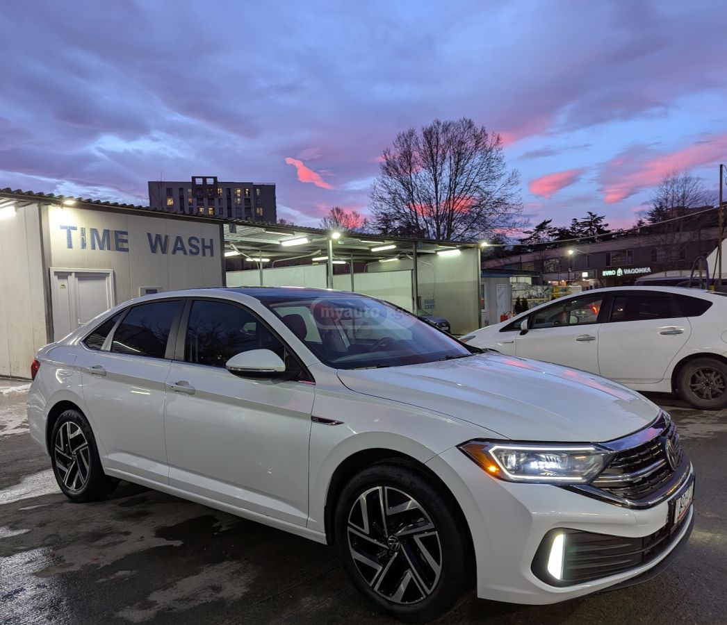 Volkswagen Jetta 2023 — photo 2