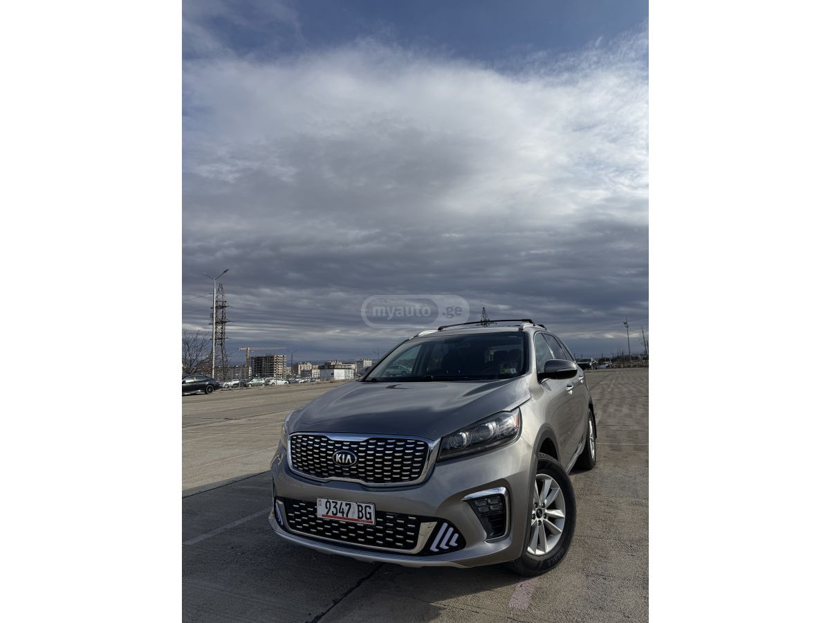 Kia Sorento 2018 — photo 2