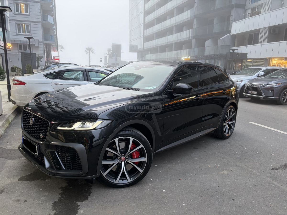 Jaguar F-Pace