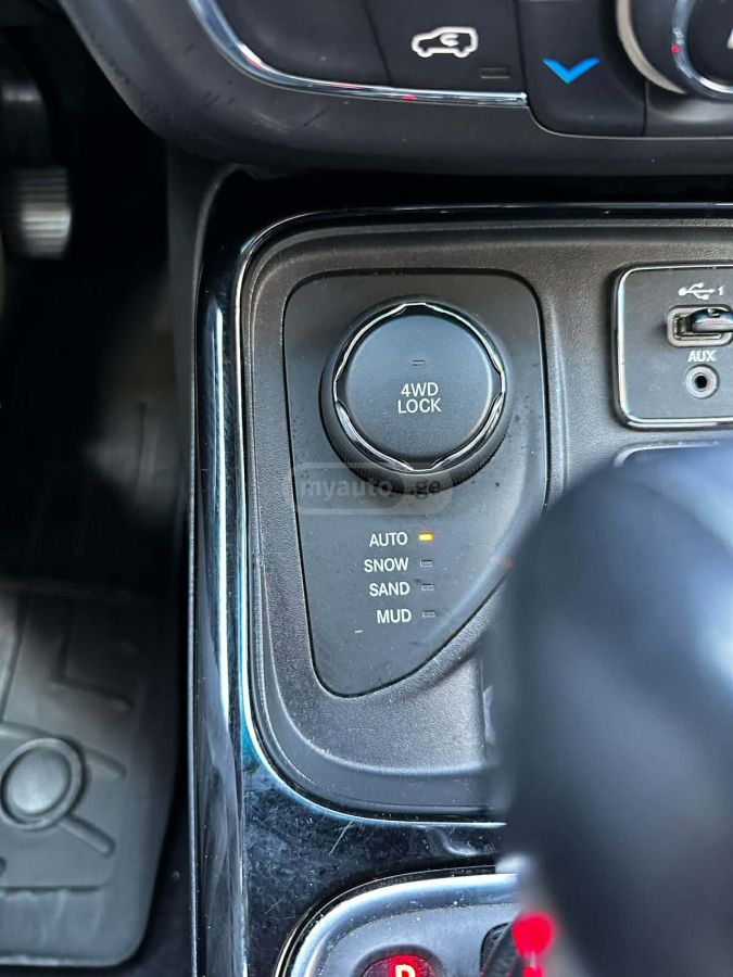 Jeep Compass 2020 — photo 2