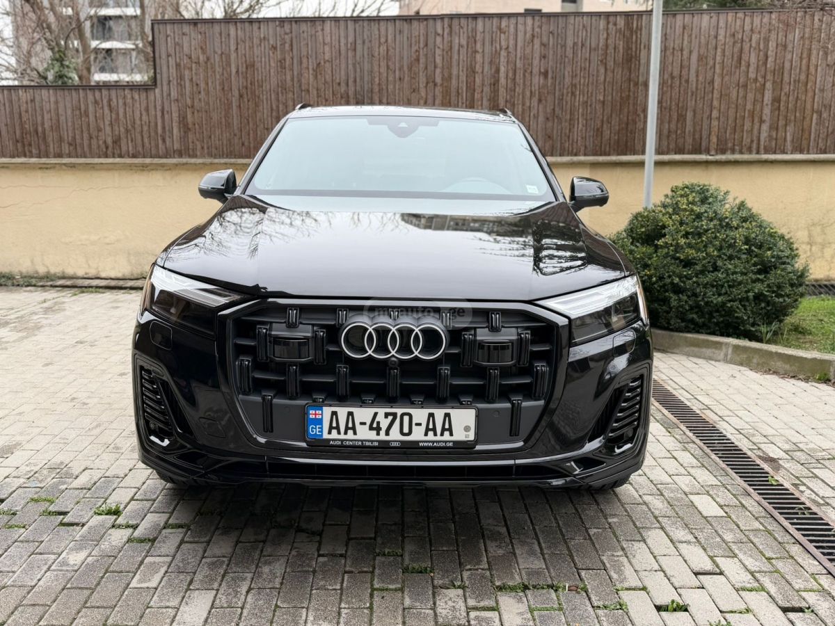 Audi Q7 2024 — photo 2