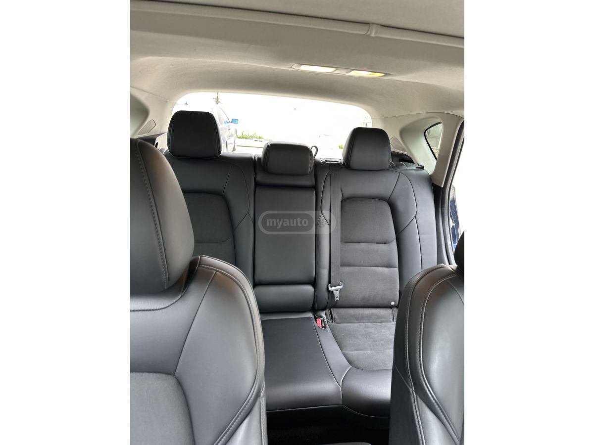 Mazda CX-5 2018 — photo 2