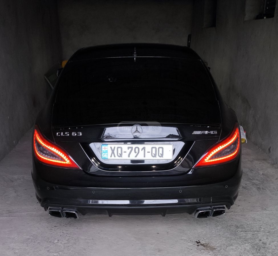 Mercedes-Benz CLS 63 AMG 2013 — photo 2