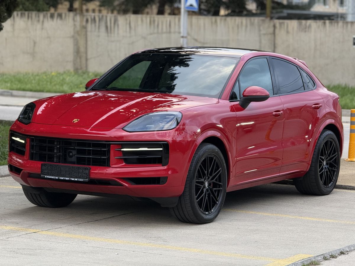 Porsche Cayenne 2023 — photo 2