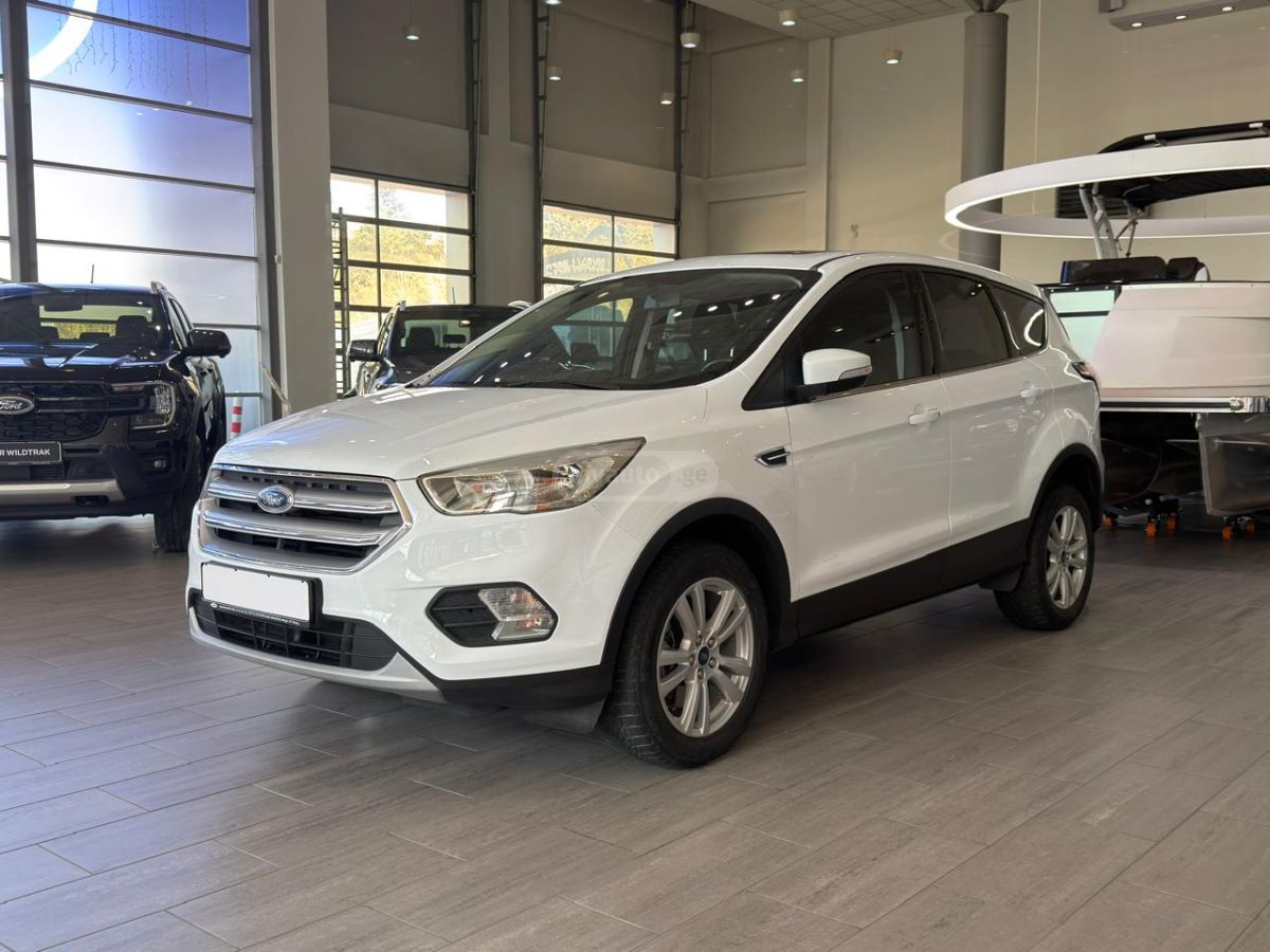 Ford Escape 2019 — photo 2
