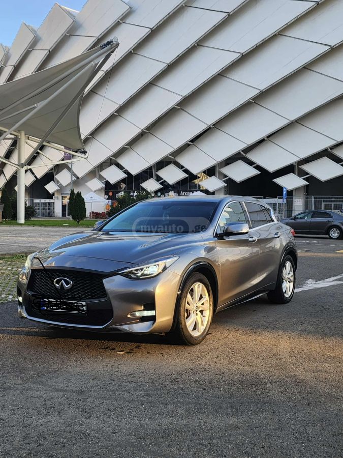 Infiniti QX30 2016 — photo 2