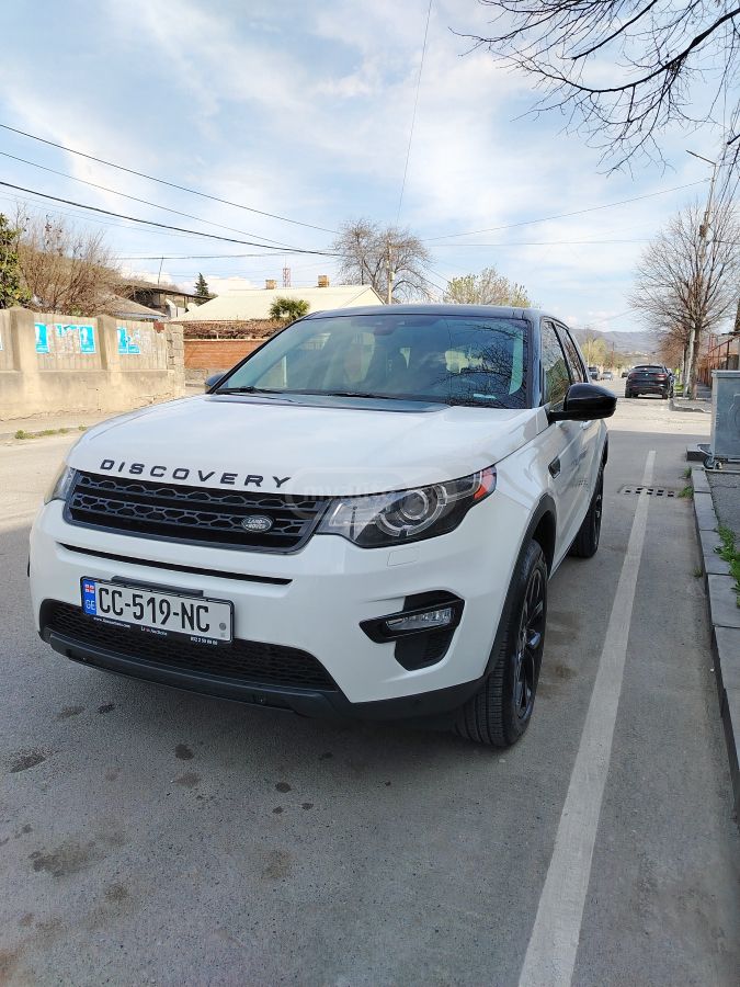 Land Rover Discovery Sport 2015 — photo 2