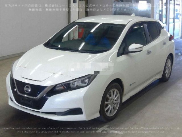 Nissan Leaf 2020 — photo 2