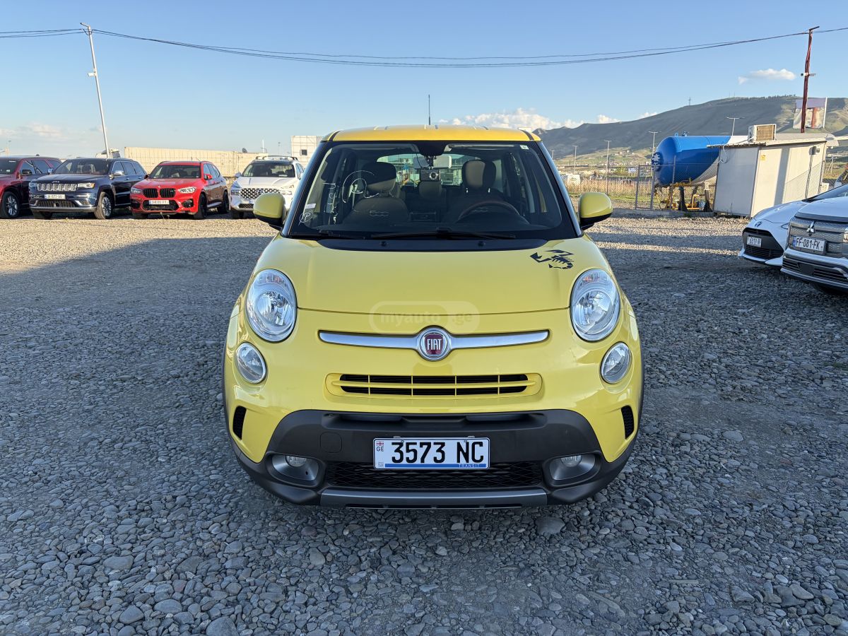 Fiat 500L 2014 — photo 2