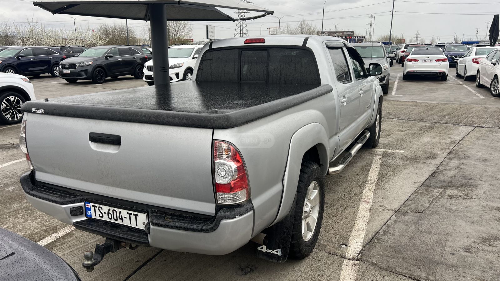 Toyota Tacoma 2013 — photo 2