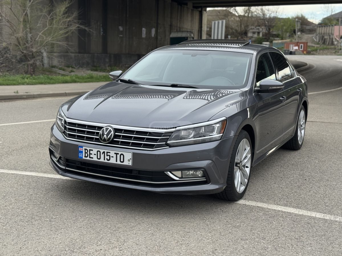 Volkswagen Passat 2017 — photo 2